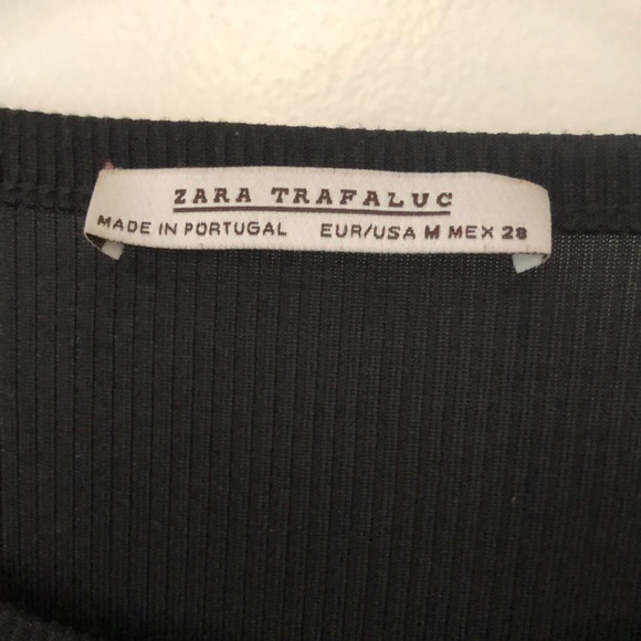 Zara crewneck long bell sleeve blouse - Picture 2 of 6